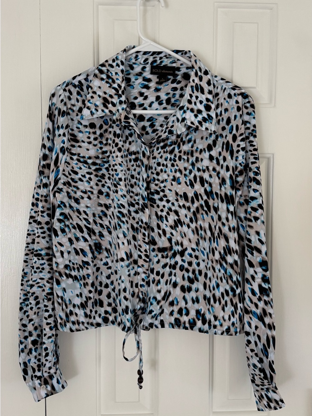 BOLD elements Blue, Black & White Animal Print Button-Front Shirt